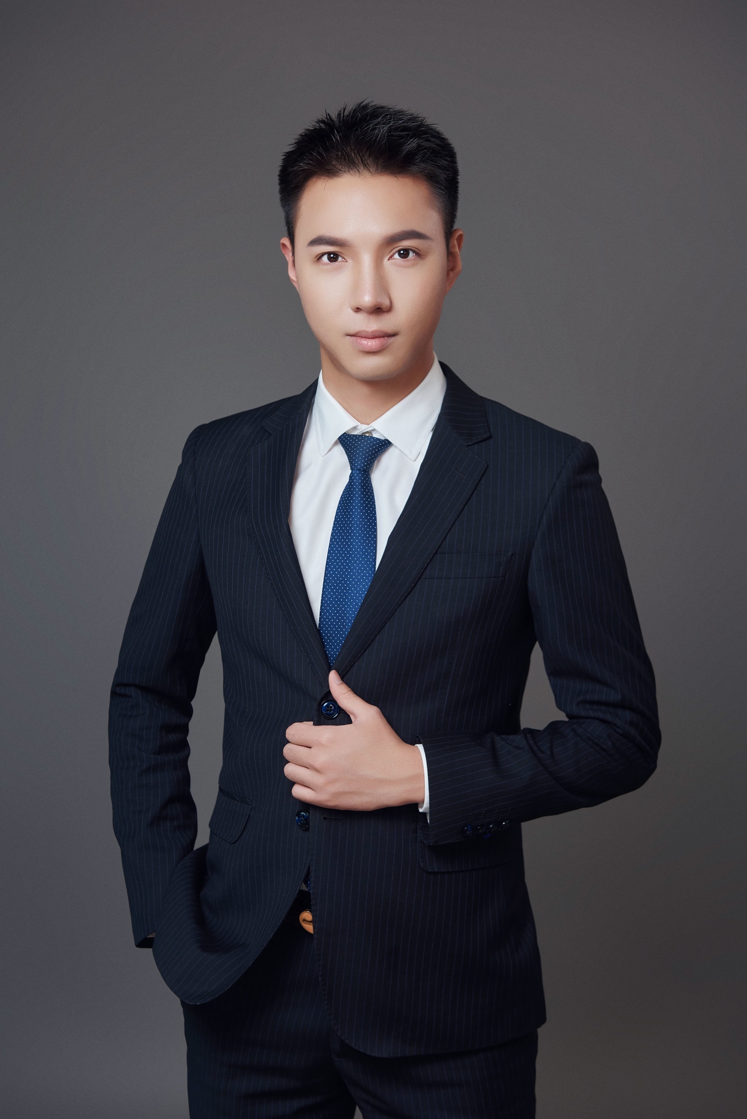 邓浩吉
